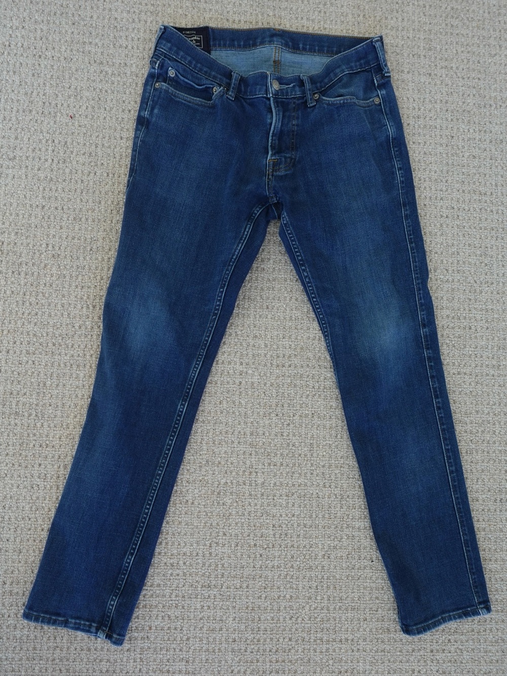 Abercrombie & Fitch Dark Blue women’s Jeans